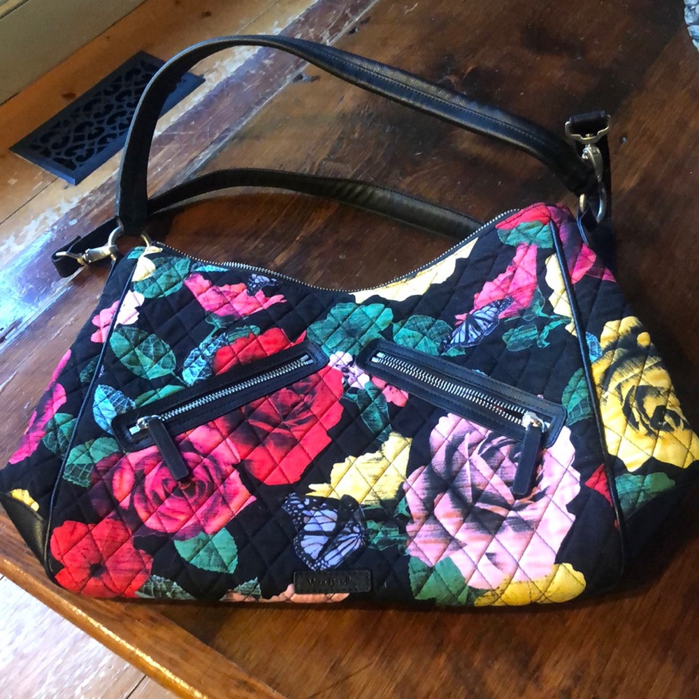 Fun for fall! Vera Bradley crossbody or shoulder bag